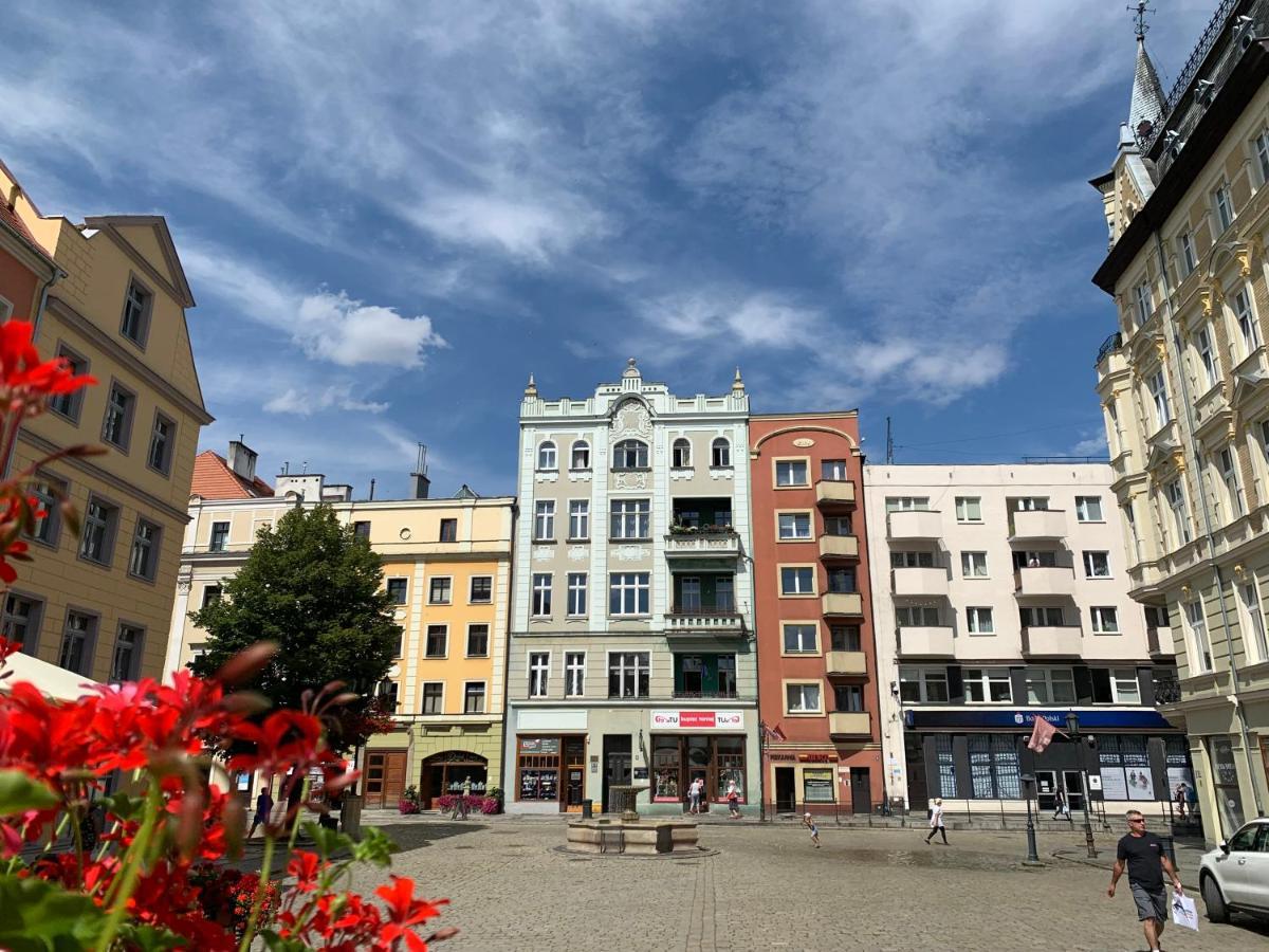 Rynekart Apartment Świdnica Buitenkant foto