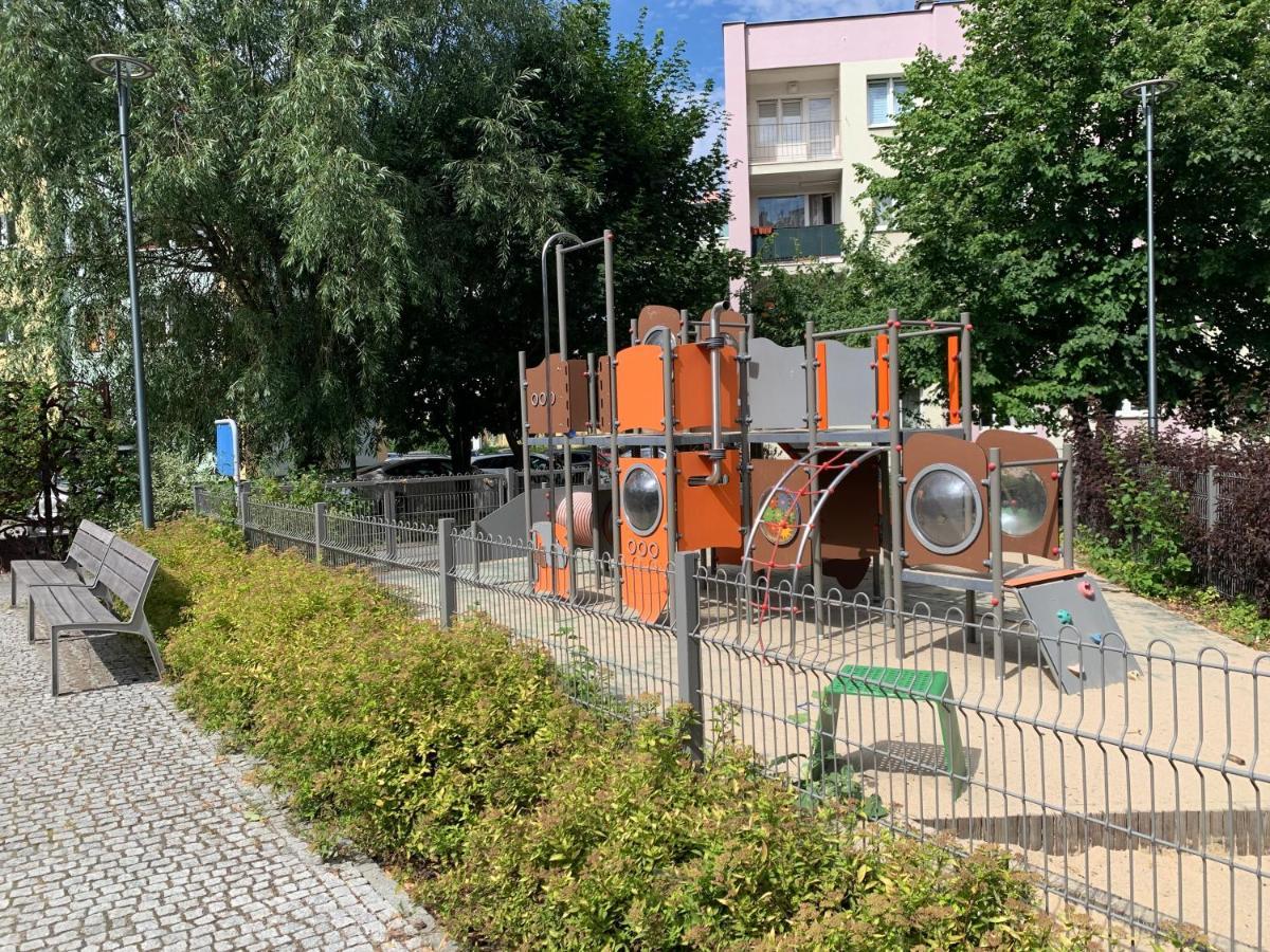 Rynekart Apartment Świdnica Buitenkant foto