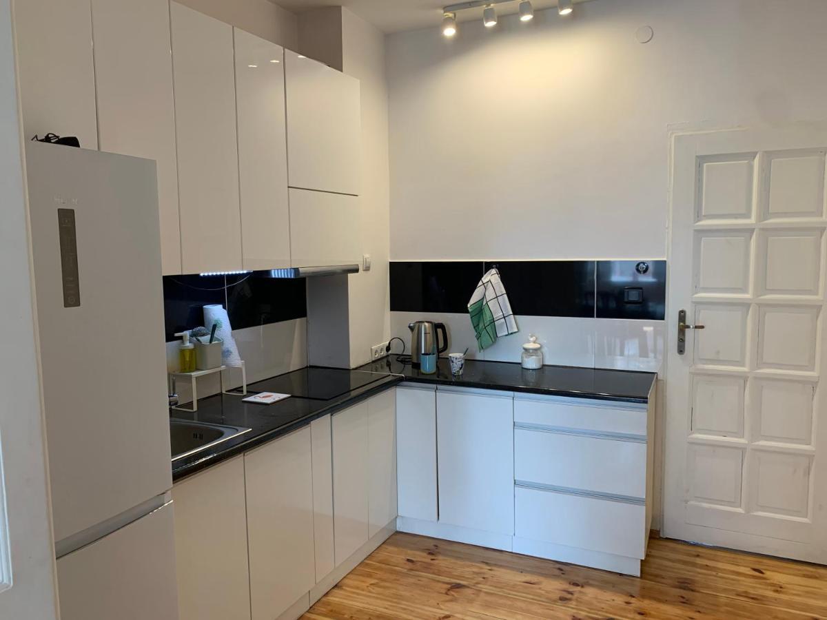 Rynekart Apartment Świdnica Buitenkant foto