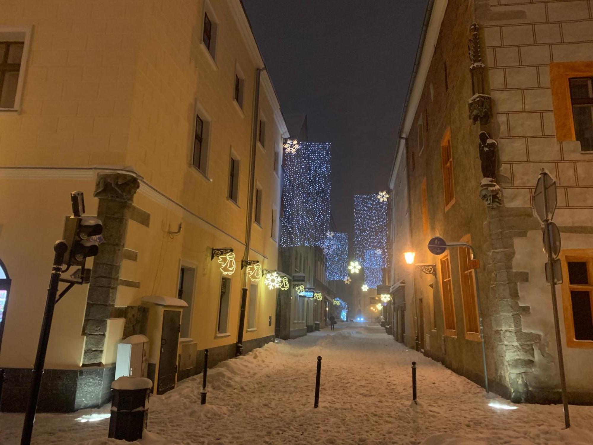 Rynekart Apartment Świdnica Buitenkant foto