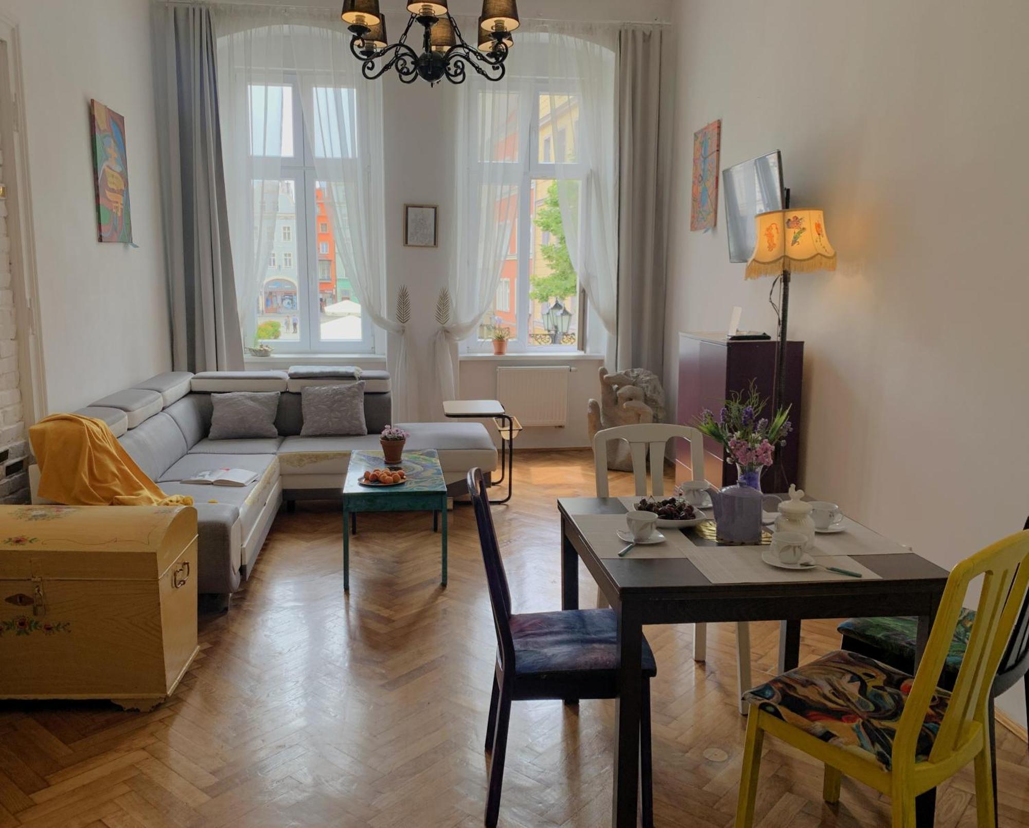 Rynekart Apartment Świdnica Buitenkant foto